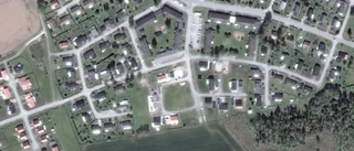 Nya ägare till fastigheten på Målgårdsvägen 2 i Mantorp - 3 995 000 kronor blev priset
