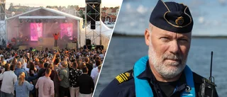 Ungdomspaniken när polisen klev på: "Drick så mycket ni hinner!"