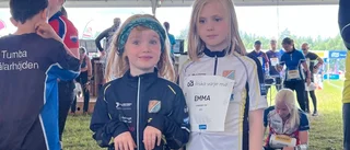 Vimmerbytjejernas tuffa träskhinder: "Jag sprang bredvid såklart"