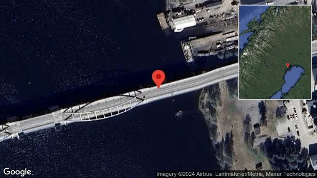 Stopp i trafiken för broöppning på väg 616
