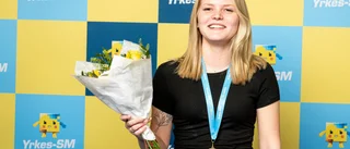 Älvsbybon Elin, 19, är svensk mästare i murning