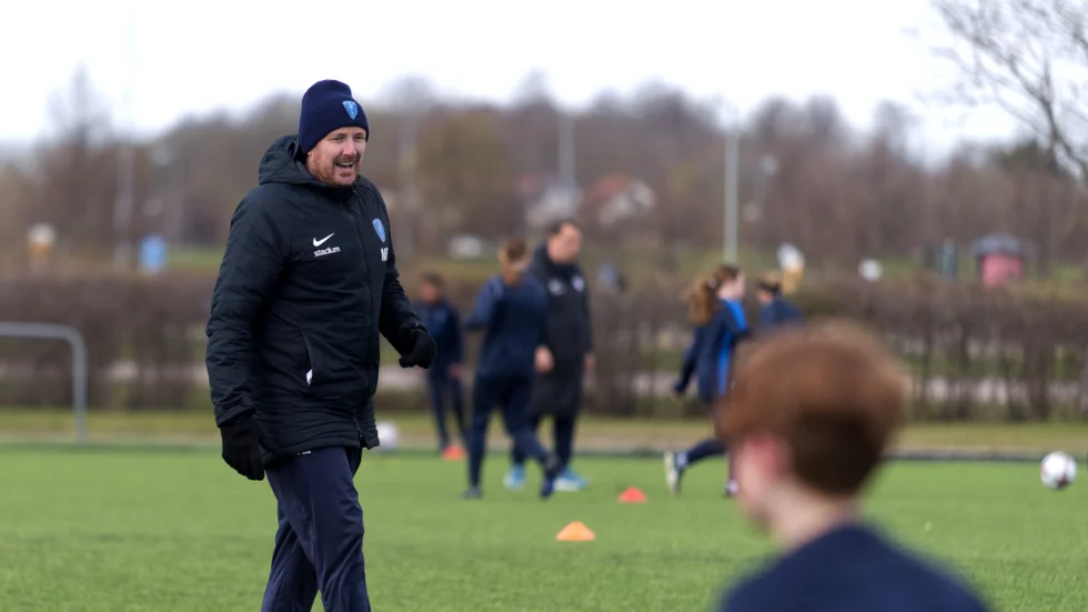 Marcus Lindell är akademichef i Stångebro United. 