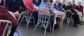 Tankeställare kring hemskydd på seniormöte