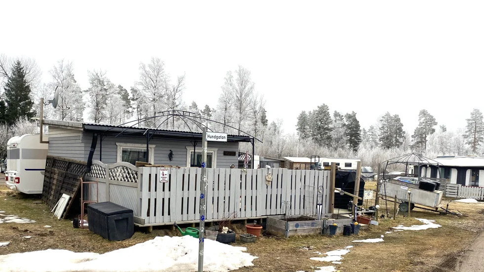 Max 150 husbilar och husvagnar får ställas upp inom strandskyddat område vid Siggeforasjön beslutar mark- och miljödomstolen. Arkivbild. 