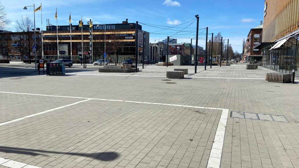 Här är platsen utanför kulturhuset som behövde ett formellt namn.