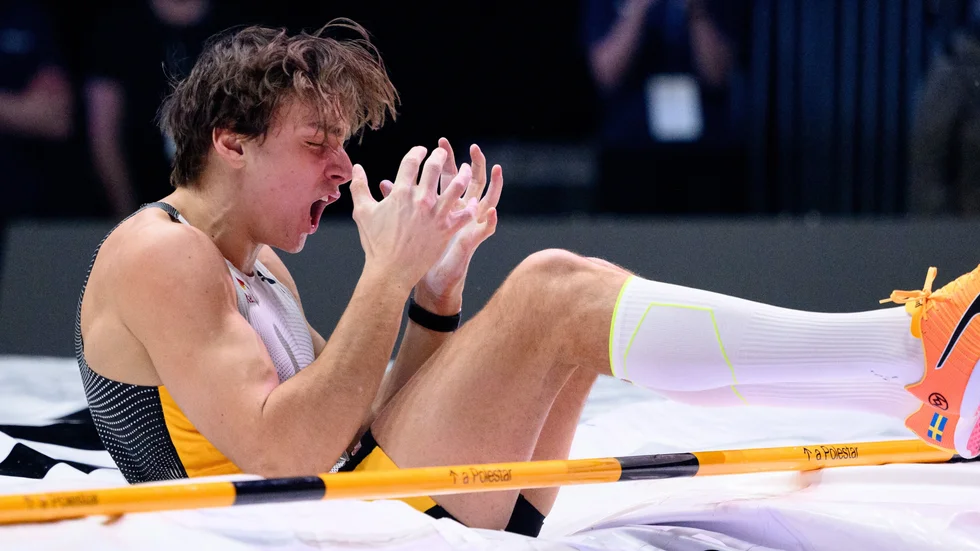 Armand Duplantis efter en av sina tre rivningar på 6,02. Galan höll som vanligt högsta klass, men det fanns ett stänk av besvikelse hos "Mondo" över resultatet.
