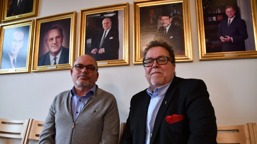 S har tagit ställning emot en anstalt i Stallet. Arbetarekommunens ordförande Peder Griph (S) och kommunalrådet Thomas Lidberg (S) påpekar att det är ett partibeslut taget under medlemsmöte och i partiets fullmäktigegrupp.