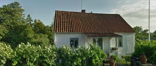 Fastigheten på Hamnvägen 29 i Öja får ny ägare