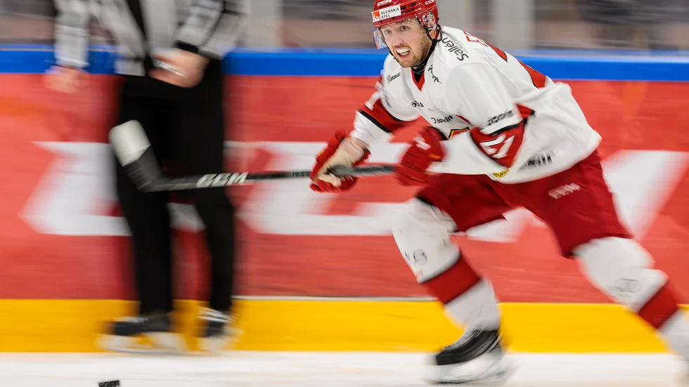 William Eriksson blev Almtunas poängräddare borta mot Björklöven. Samma klubb som han är fostrad i.