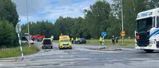 Två personbilar i krock: "Inte iakttagit väjningsplikt"