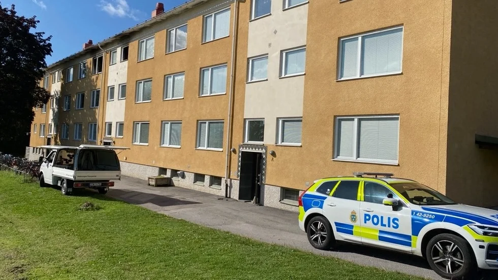 Dagen efter är det lugnt på platsen.