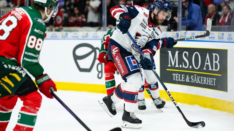 LHC:s Oscar Fantenberg gjorde comeback efter en dryg veckas vila. 