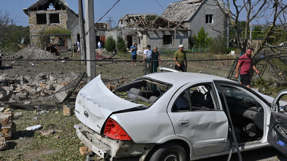 Efter måndagens massiva ryska attacker från luften mot ukrainska mål ljöd flyglarmen åter i Ukraina natten till tisdagen. Bilden togs i Usatove nära Odessa på måndagen.