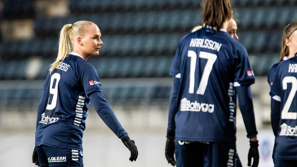 Deppigt för Cathinka Tandberg och övriga i LFC. Det blev en riktig stjärnsmäll mot Rosengård.
