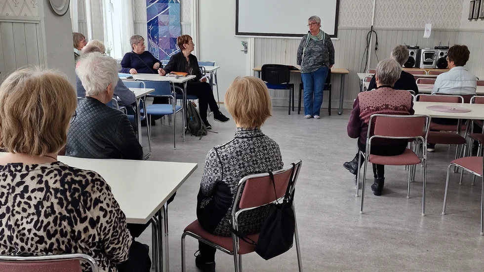 Rita informerar om volontärverksamheten.
