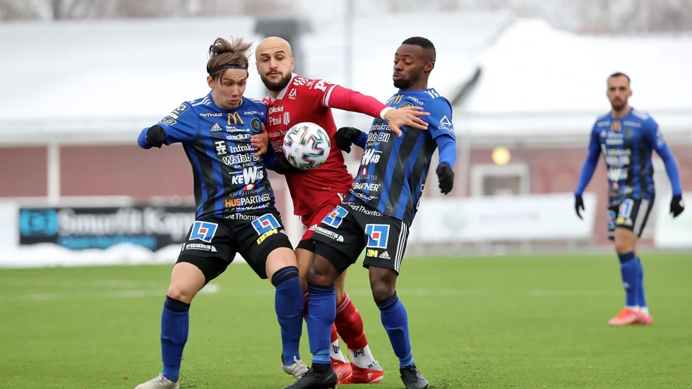 Pashang Abdulla levererade igen, men PIF föll mot Karlstad, 1-2