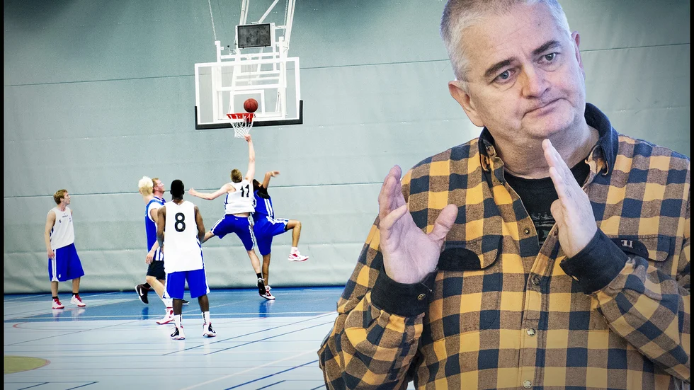 Enligt Nystedt är en stor majoritet som nu smittas födda på 2000-talet. På en skola har spridningen sannolikt startat i samband med en basketturnering.