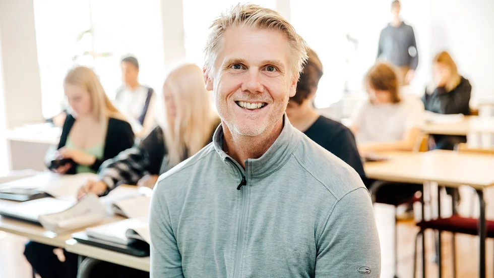Joachim Björkman är en av grundarna till Alphaskolan och nya Omegaskolan. 
