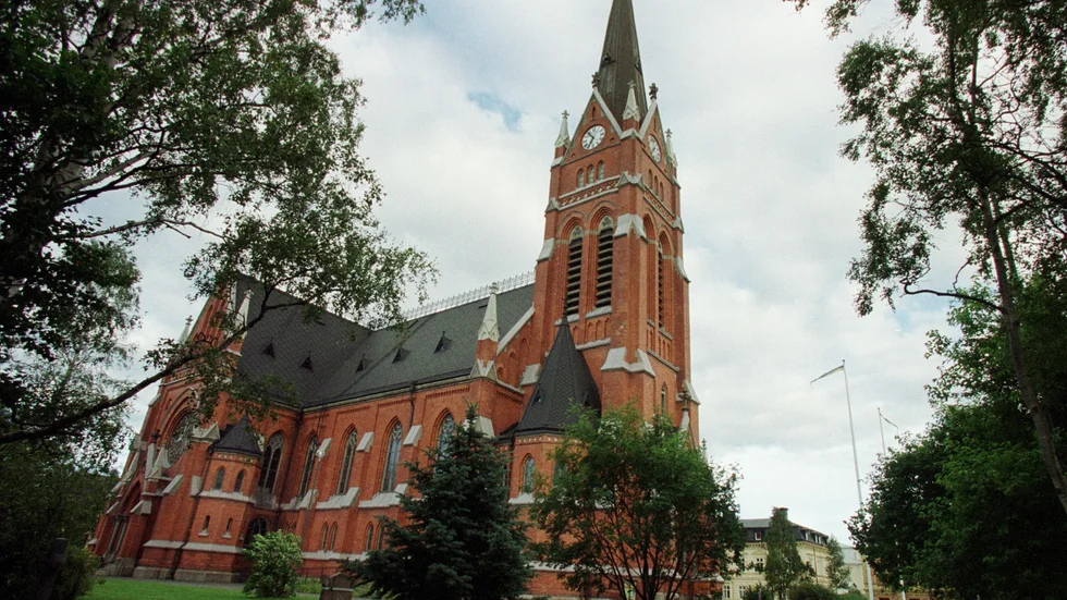 I oktober ska Svenska kyrkan hålla en försoningsgudstjänst i Luleå domkyrka för att be det samiska folket om förlåtelse för historiska förorätter.