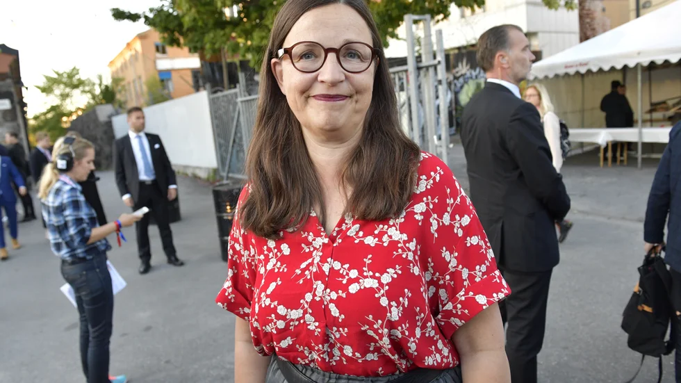 Utbildningsminister Anna Ekström (S) vill göra det enklare för elever som inte klarar kraven att komma in på gymnasiet. 