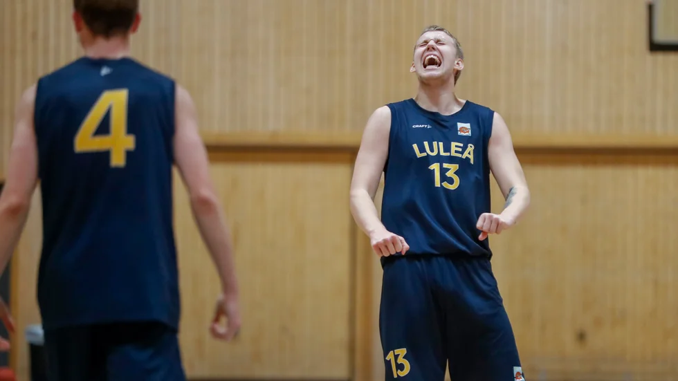 William Humer imponerade när RIG Luleå vann hemma mot Åkersberga. Humer stod för 27 poäng i matchen.
