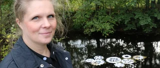 Utan vattenhjul inget Virserum • Konstnär hyllar Virserumsån i sitt senaste verk • "Inga moderna ljud"