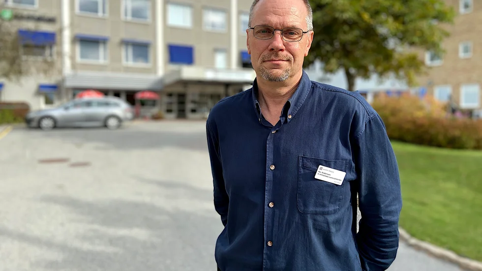 ”Vi är glada för förtoendet, det är ett stabilt basuppdrag som gör att vi kan planera långsiktigt” sägert Per Andersson tf biträdande sjukhusdirektör vid Lasarettet i Enköping med anledning av regionens planer på at flytta baskirurgi från Uppsala till Enköping.