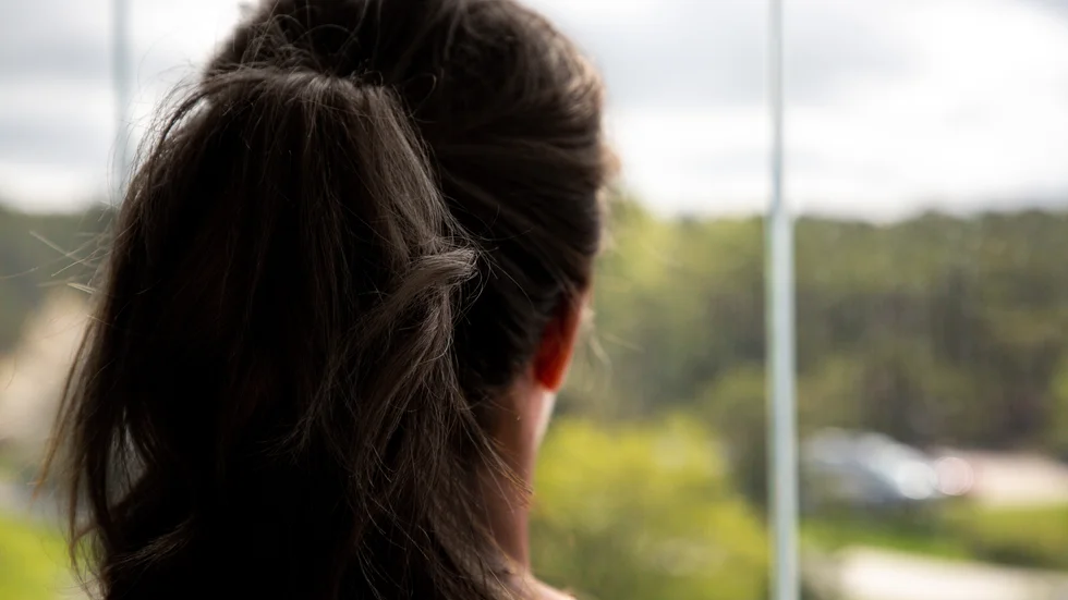 "Det var som att långsamt begå självmord att leva med honom", säger "Annika" om åren tillsammans med mannen som misshandlade henne psykiskt. 