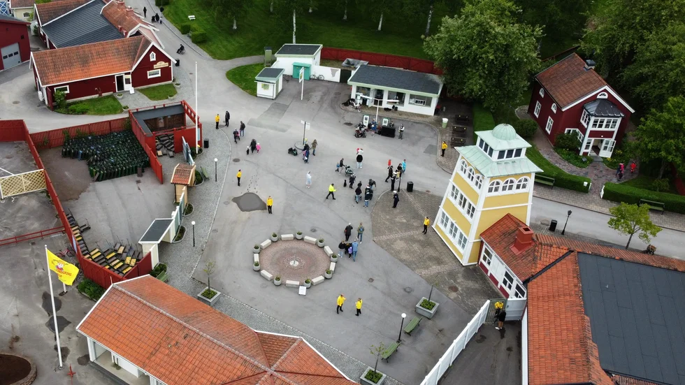 Polisen tipsar ALVs besökare om att inte lämna sina värdesaker obevakade när de går på en föreställning.
