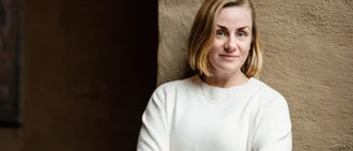 Storebrodottern romandebuterar med bok om otrohetsaffär