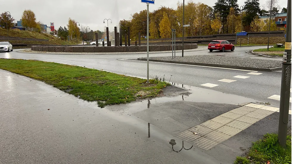 "Vi har delegation på att ändra lokala trafikföreskrifter", säger Anders Ekman, stadsmiljö- och servicechef på kommunen.