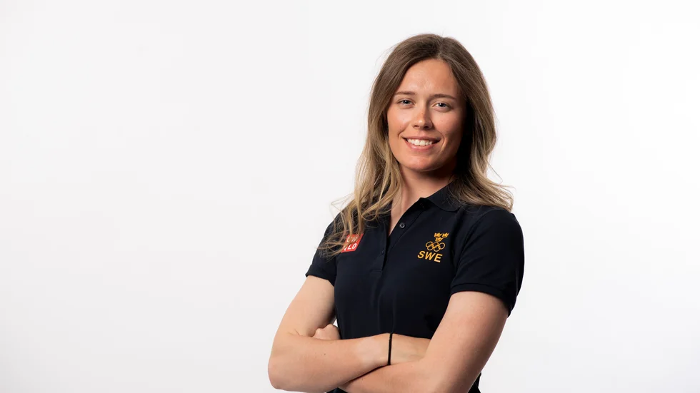 Elvira Öberg har etablerat sig i skidskytteliten. Nu blickar 22-åringen från Svensbyn fram emot ett nytt vinterhalvår med OS som det stora målet.