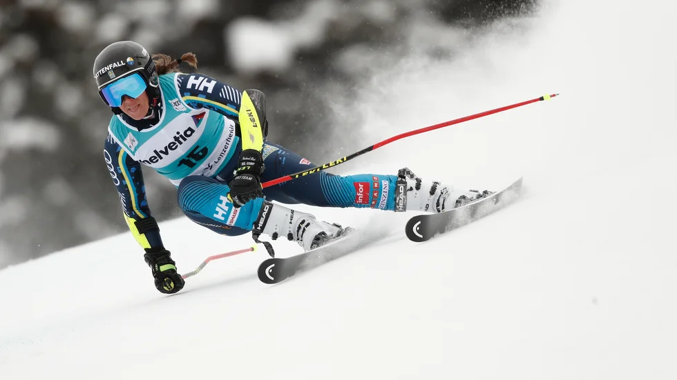 Sara Hector under söndagens storslalom i schweiziska Lenzerheide.