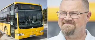 Boende i Tofta har städat busshållplatsen i tre år • Upphandling om skötsel överklagad • ”Vi hade goda avsikter”