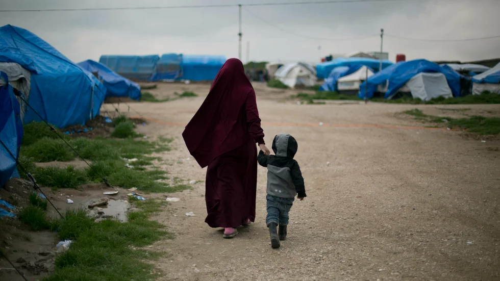 Kvinnorna och deras barn befann sig i lägret al-Roj i nordöstra Syrien innan de fördes tillbaka till Danmark. Arkivbild från lägret.