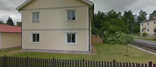 232 kvadratmeter stor villa i Åtvidaberg såld till ny ägare