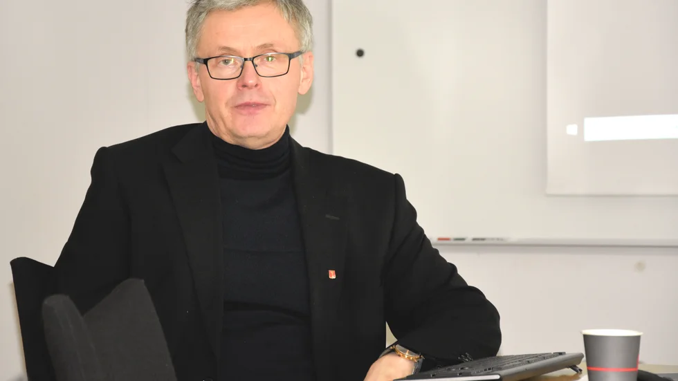 "Kalix kommun har frånvaro på flera avdelningar, även på nyckelpositioner" säger Tommy Nilsson.