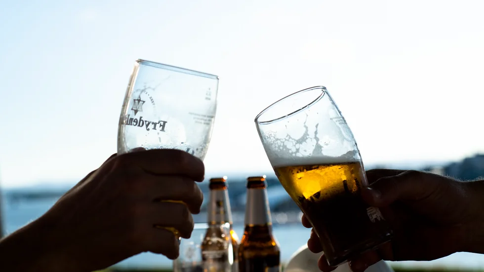 Två restauranger i Gnesta har på kort tid blivit av med sina alkoholtillstånd. Enligt kommunen finns det inget samband mellan besluten.
