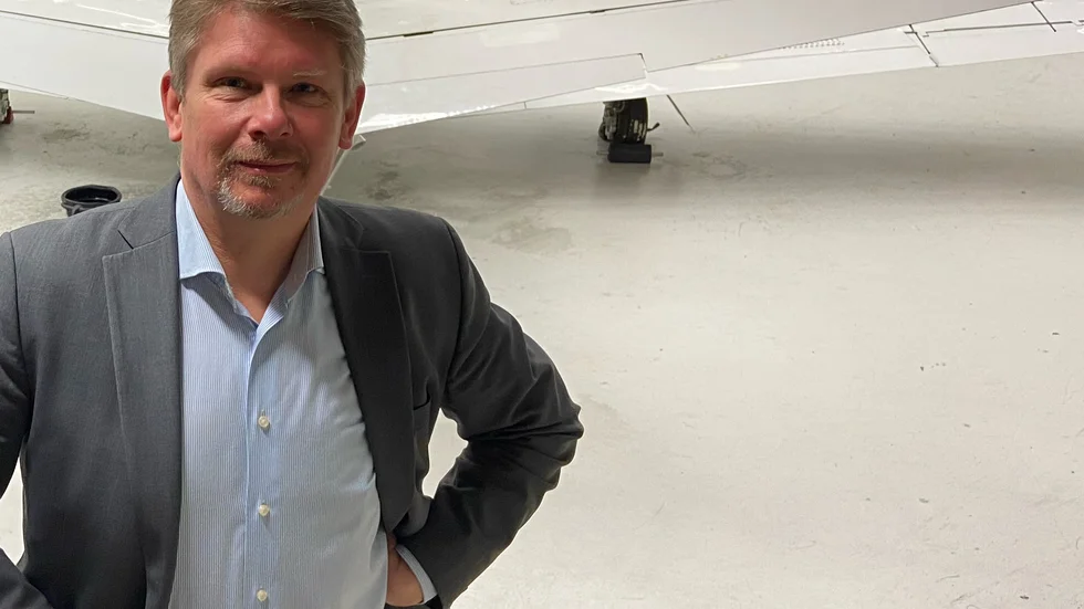 Skolledaren Jonas Axelsson vid flygteknik, Nyköpings gymnasium är övertygad om att skolan behövs även om flygplatsen går i konkurs.