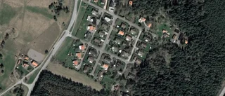 107 kvadratmeter stor villa såldes för 4 736 000 kronor - årets dyraste hittills i Vattholma