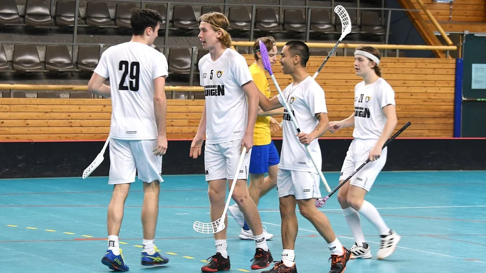 Moröbacke vände 5–6 till seger med 9–6 i derbyt mot Rönnskär.