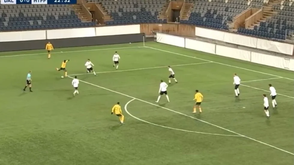 Samouil Izountouemois kanonskott gav Dalkurd ledningen. 