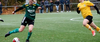 Tre heta i ESK-damernas sista seriematch