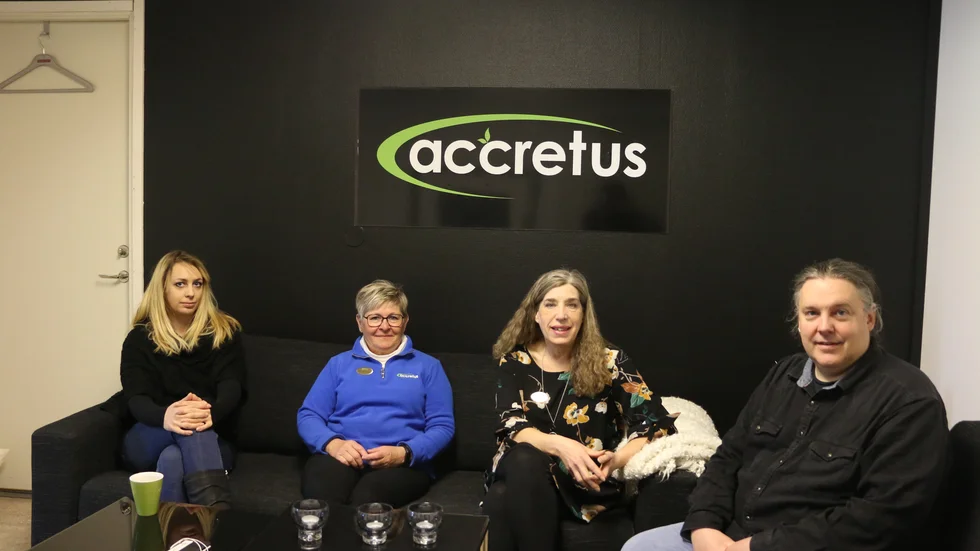 Johanna Gotthold jobbar normalt på kontoret i Luleå, men befinner sig i Piteå ibland. Gunilla Björkman, Elisabeth Vidman och Mats Dahlberg är de tre anställda på Piteåkontoret. 