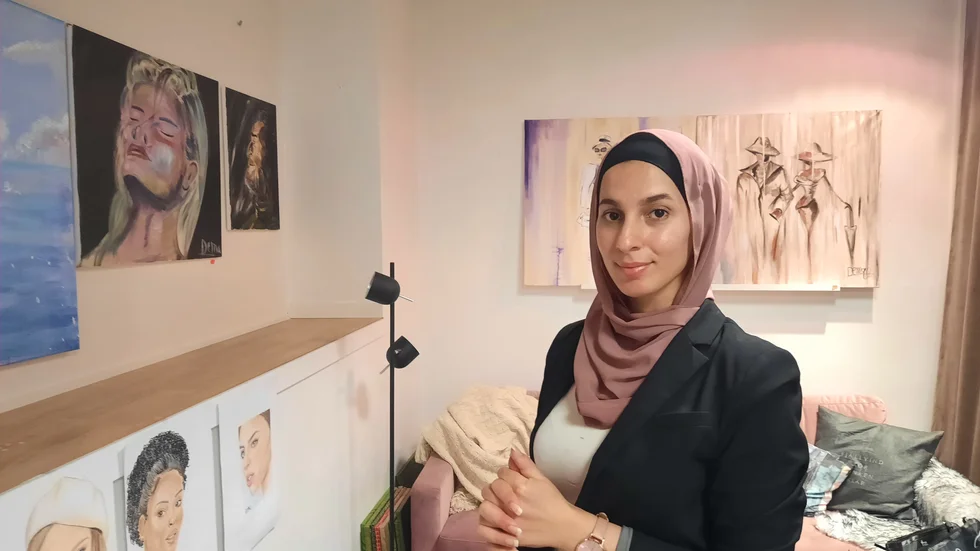 Dema Fatehalla drömmer om att studera på konsthögskola.