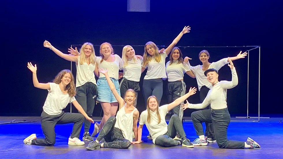 Glada sommarjobbarna Carla Abdallah, Emilia Bergström, Vicky Carlstedt, Nova Granholm, Elvira Isacsson, Marianne Johansson, Isabella Kalla, Natalie Kinman, Signe Norlin och Julia Sintring.