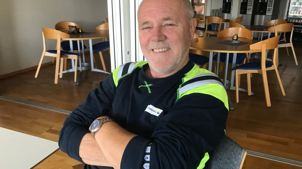 "Tobbe" Ekman har varit 48 år på samma arbetsplats. På jobbet på Vattenfall intervjuas han i veckans Sportsnack.