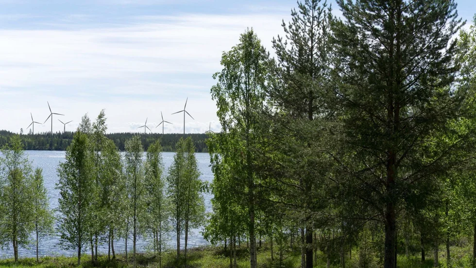 "Skolan i Blåsmark försvann. Blir det samma händelseförlopp med vindkraften? Blir vi lurade?", undrar insändarskribenten. (Arkivbild)