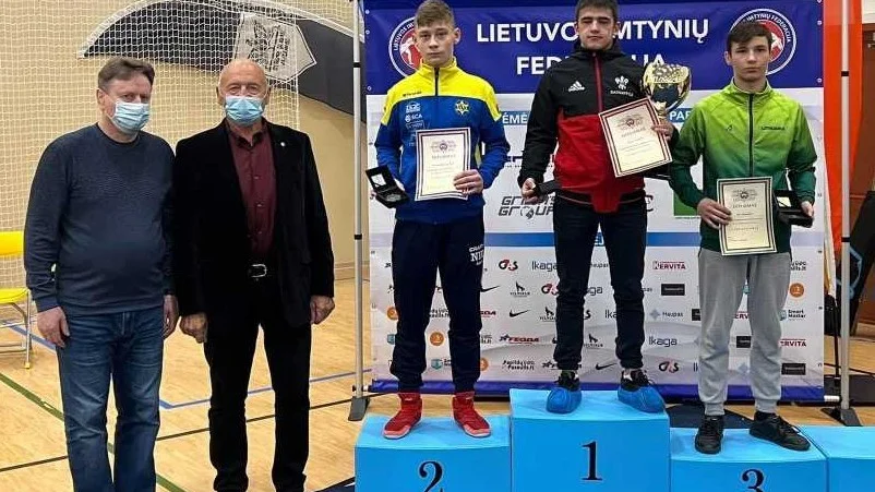 Svenska landslagets Algot Gamelius på silverplats i Litauen. Motalakillen var bara en poäng från segern.