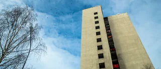 Rivningen av 13-våningshuset närmar sig • "Vill återanvända materialet smart"